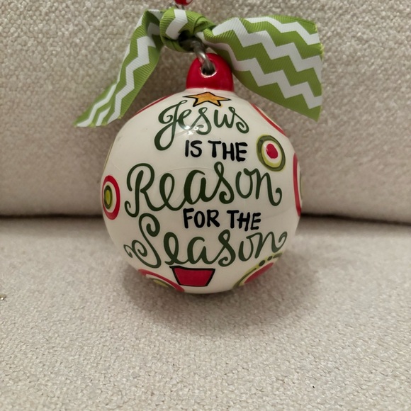 Glory Haus Ceramic Christmas Ornaments “Jesus Is The Reason For The Season” - Picture 2 of 4